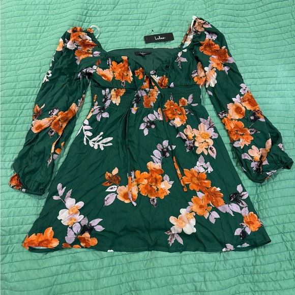 Lulu’s Cutie Moment Green Floral Print Long Sleeve Mini Dress size Large - Picture 2 of 4